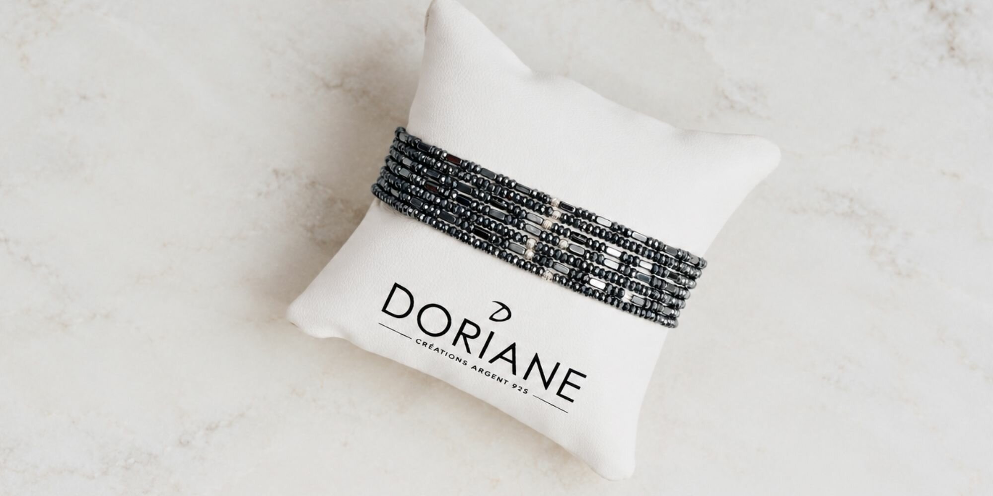Bracelets Colliers Chevillères (1)